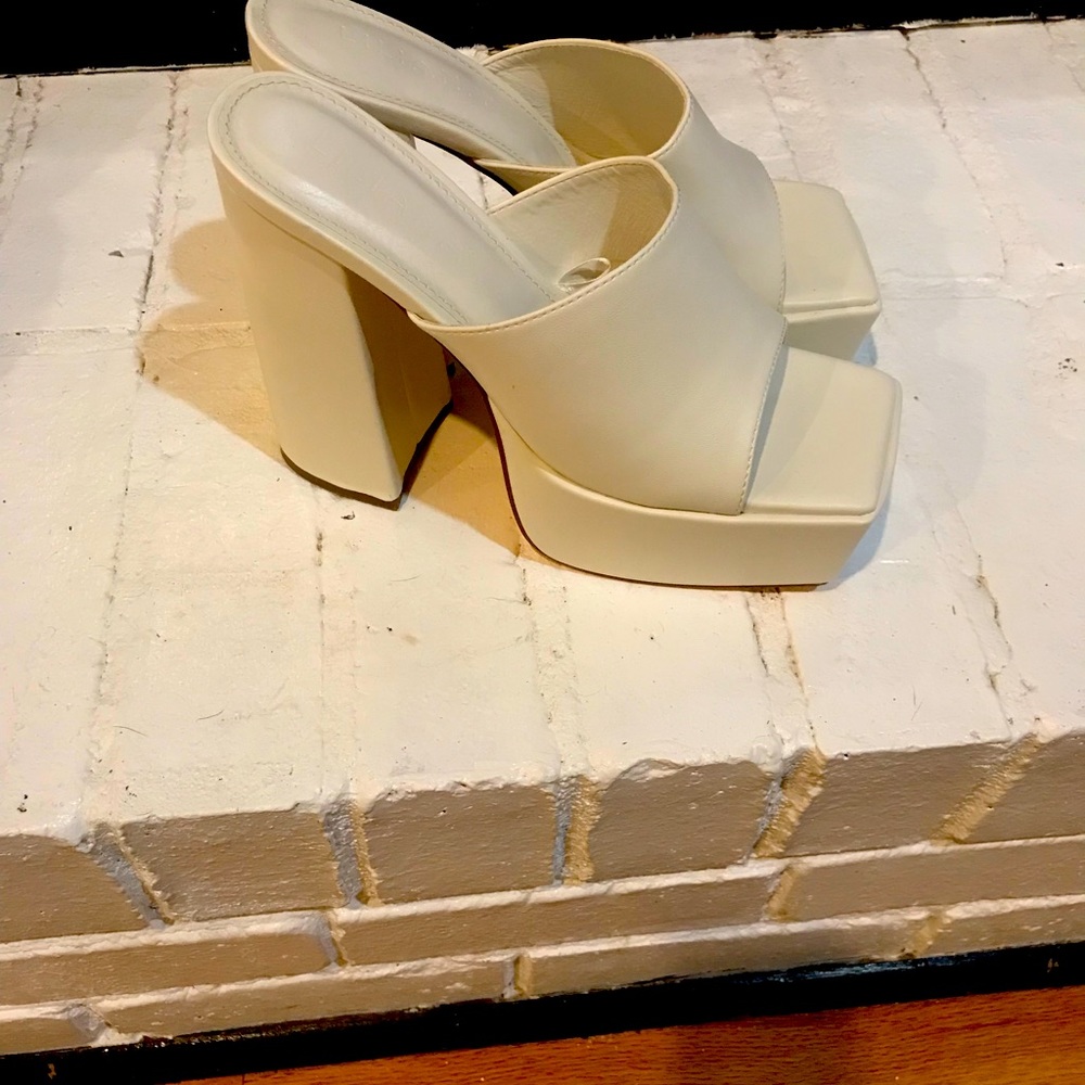 Cream colored mule